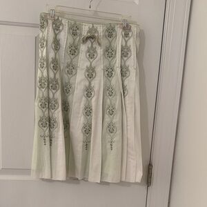 Elie Tahari Elegant Green and White Embroidered Cotton Skirt